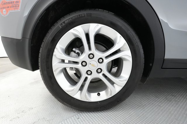 2020 Chevrolet Bolt — photo 14 of 36
