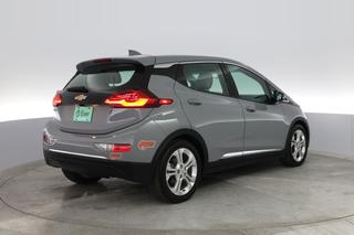 2020 Chevrolet Bolt — photo 2 of 36
