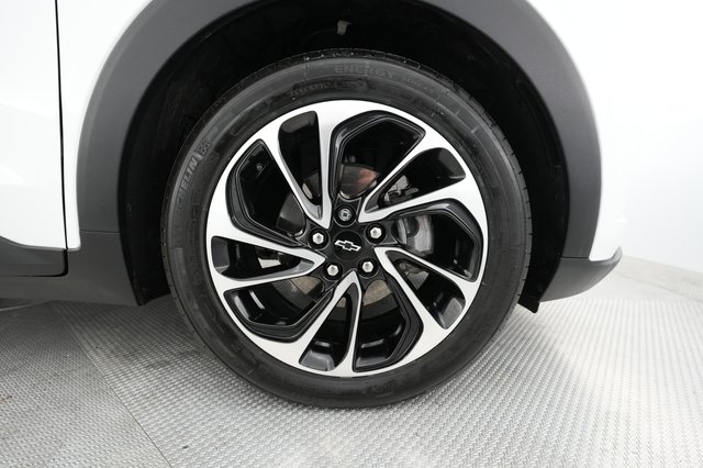 2023 Chevrolet Bolt EUV — photo 13 of 31