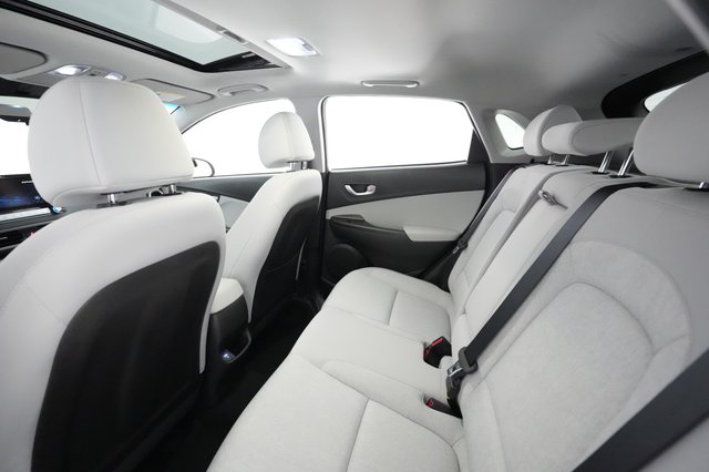 2023 Hyundai Kona — photo 16 of 36