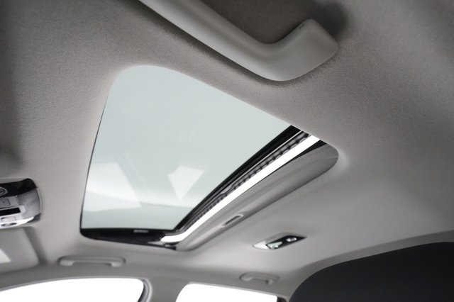 2024 Kia Niro EV — photo 18 of 23