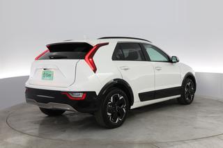 2024 Kia Niro EV — photo 2 of 23