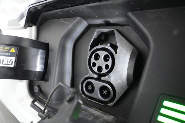 2024 Kia Niro EV — photo 19 of 23