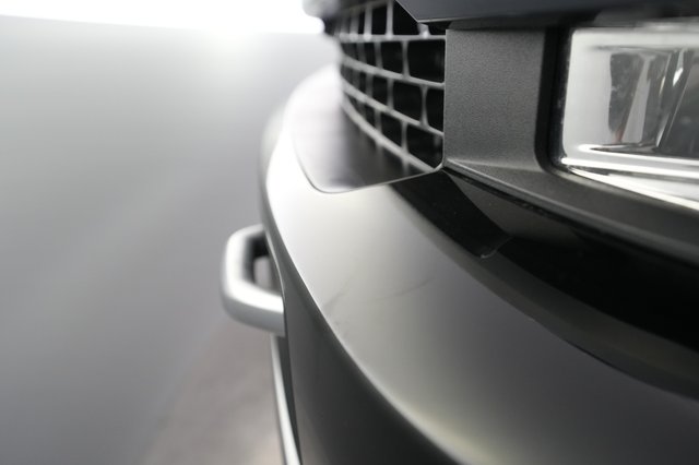 2023 Rivian R1S — photo 23 of 25