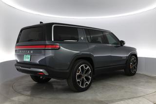2023 Rivian R1S — photo 2 of 25