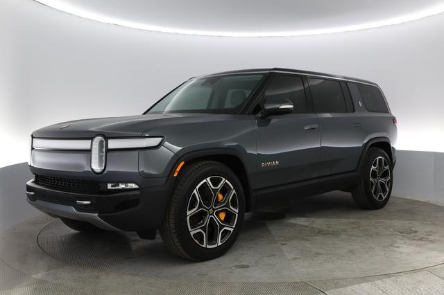 2023 Rivian R1S