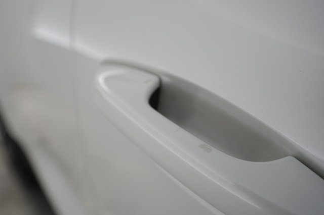 2021 Volvo XC40 Recharge — photo 33 of 48