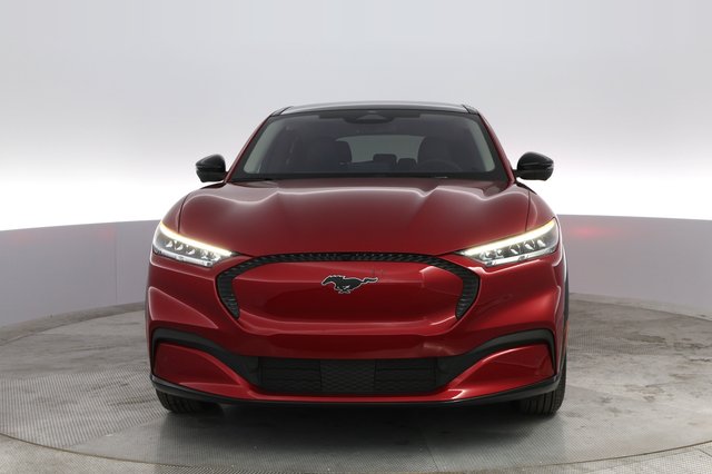 2021 Ford Mustang Mach-E — photo 5 of 34