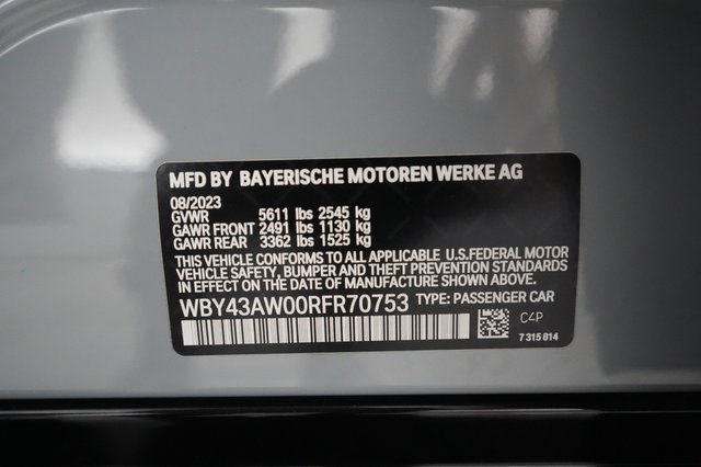 2024 BMW i4 — photo 28 of 28