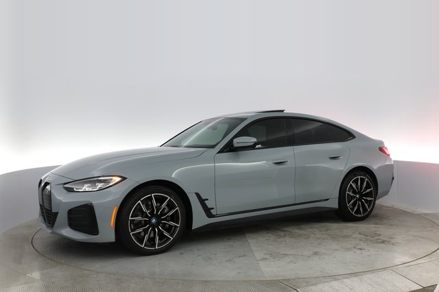 2024 BMW i4 — photo 10 of 28