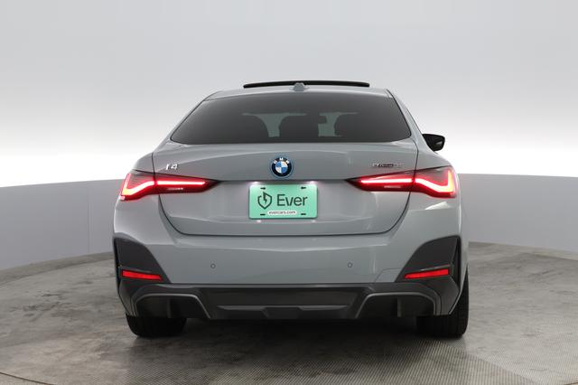 2024 BMW i4 — photo 8 of 28