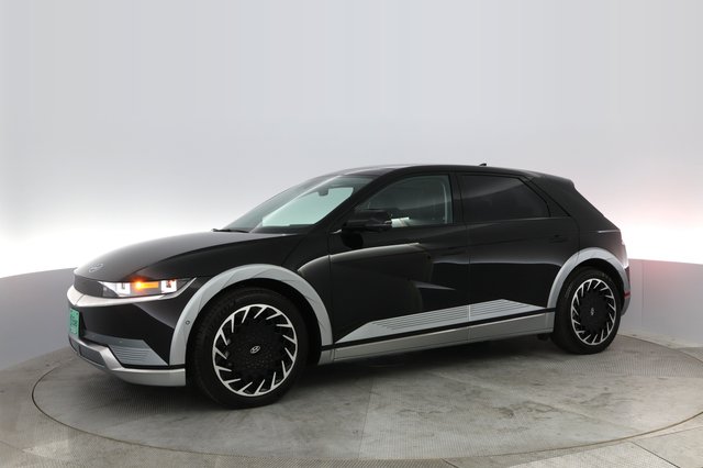 2022 Hyundai IONIQ 5 — photo 8 of 11