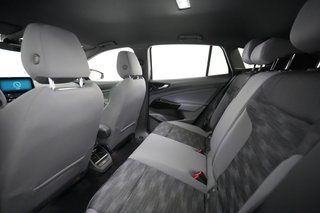 2022 Volkswagen ID.4 — photo 16 of 26