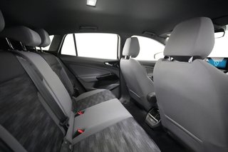 2022 Volkswagen ID.4 — photo 3 of 26