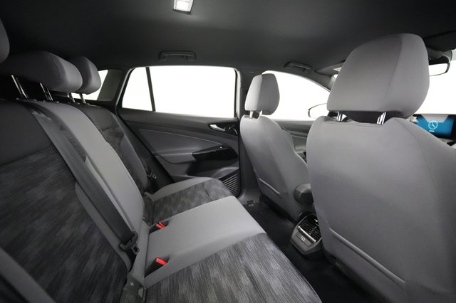 2022 Volkswagen ID.4 — photo 3 of 26