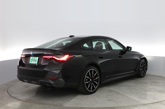 2023 BMW i4 — photo 2 of 38