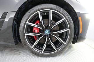 2023 BMW i4 — photo 13 of 38