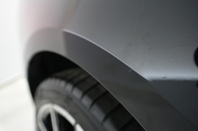 2023 BMW i4 — photo 24 of 38