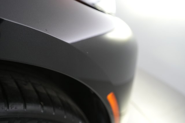 2023 BMW i4 — photo 22 of 38