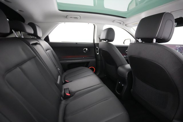 2023 Hyundai IONIQ 5 — photo 4 of 27