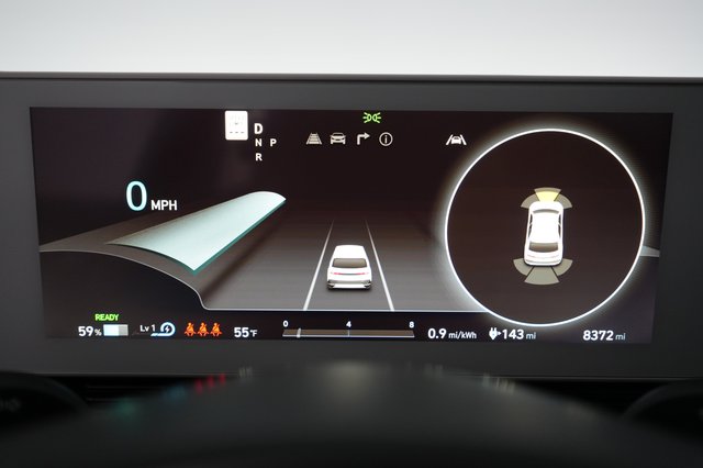2023 Hyundai IONIQ 5 — photo 5 of 27