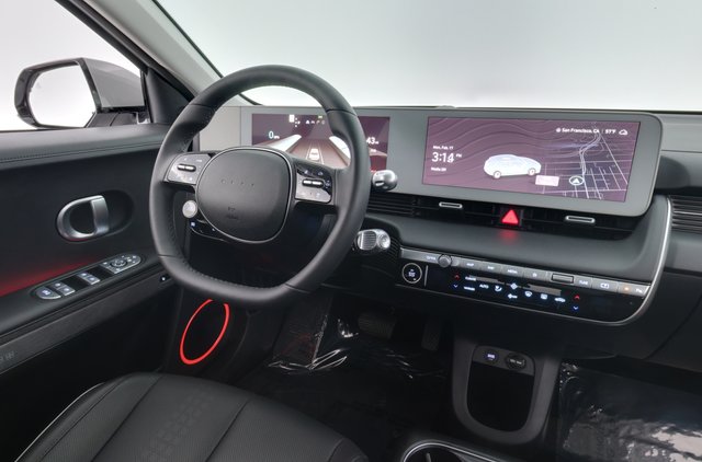2023 Hyundai IONIQ 5 — photo 3 of 27