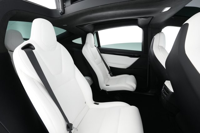 2019 Tesla Model X — photo 3 of 39
