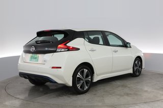 2020 Nissan LEAF — photo 5 of 8