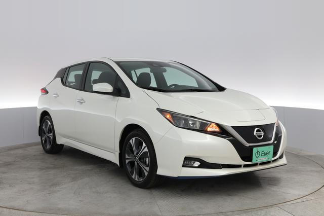 2020 Nissan LEAF — photo 3 of 8