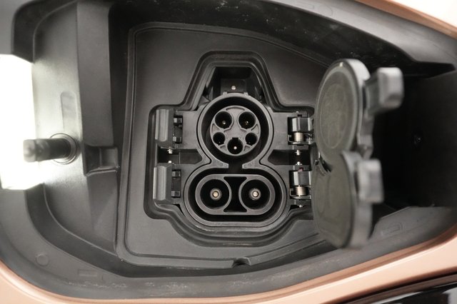 2023 Nissan Ariya — photo 22 of 34