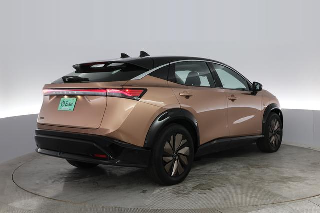 2023 Nissan Ariya — photo 2 of 34