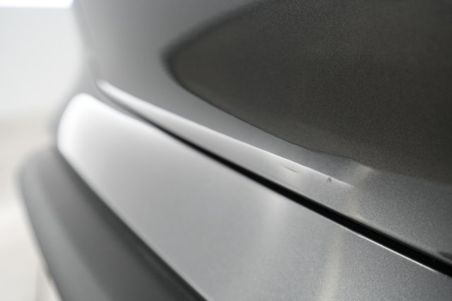 2021 Porsche Taycan — photo 28 of 31