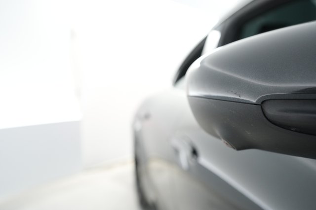 2021 Porsche Taycan — photo 29 of 31