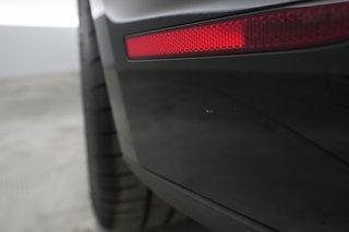 2021 Porsche Taycan — photo 26 of 35