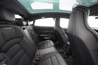 2021 Porsche Taycan — photo 4 of 35