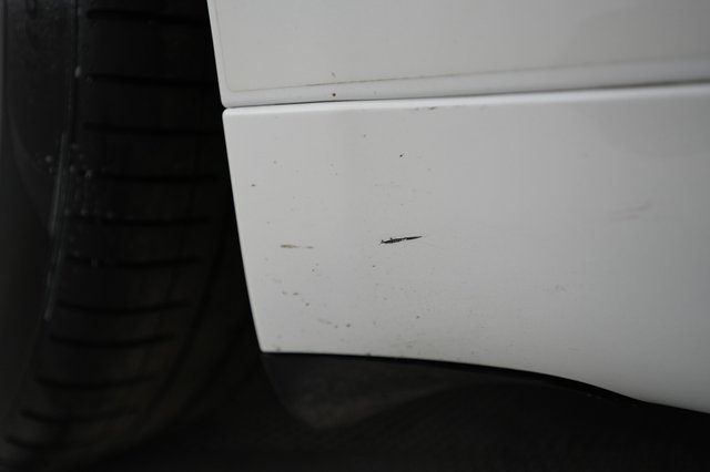 2022 Tesla Model S — photo 32 of 41