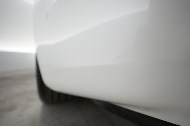 2022 Tesla Model S — photo 34 of 41