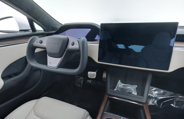 2022 Tesla Model S — photo 3 of 41