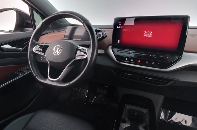 2022 Volkswagen ID.4 — photo 3 of 29