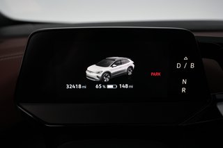 2022 Volkswagen ID.4 — photo 5 of 29