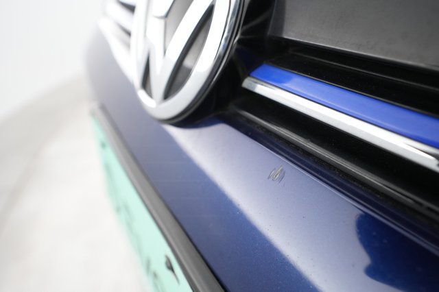 2019 Volkswagen e-Golf — photo 31 of 40