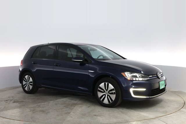 2019 Volkswagen e-Golf — photo 7 of 40