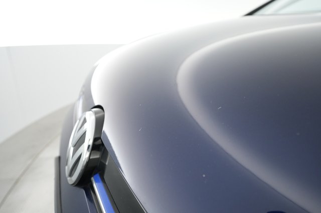 2019 Volkswagen e-Golf — photo 39 of 40