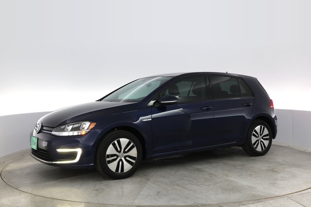 2019 Volkswagen e-Golf — photo 10 of 40