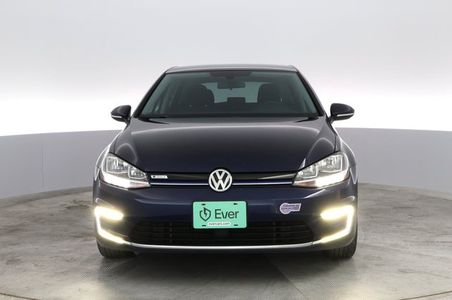 2019 Volkswagen e-Golf — photo 5 of 40