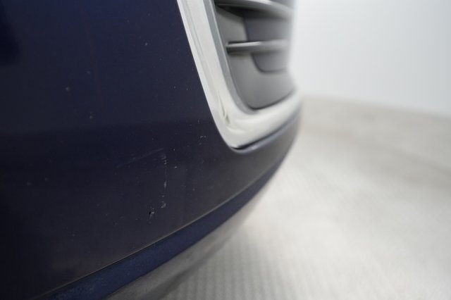 2019 Volkswagen e-Golf — photo 23 of 40