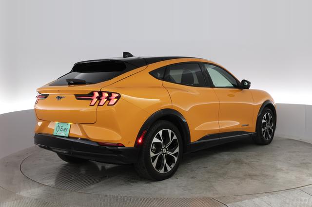 2023 Ford Mustang Mach-E — photo 5 of 8