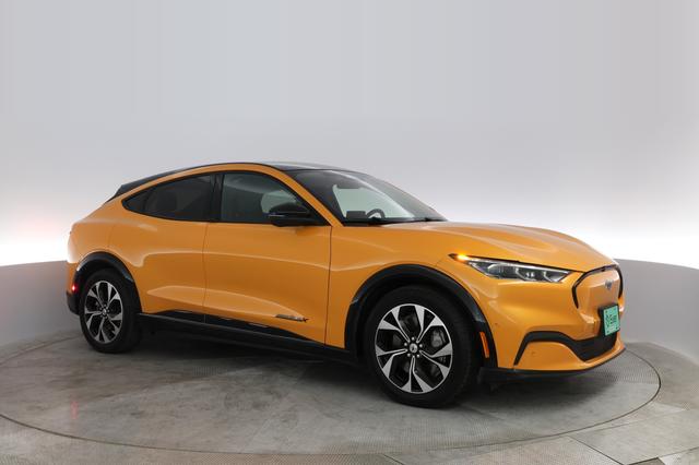 2023 Ford Mustang Mach-E — photo 4 of 8
