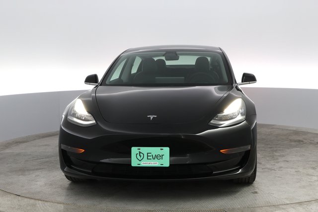 2020 Tesla Model 3 — photo 5 of 25