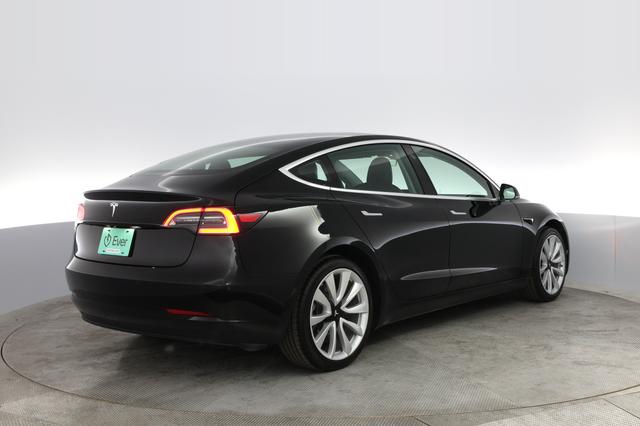 2020 Tesla Model 3 — photo 2 of 25